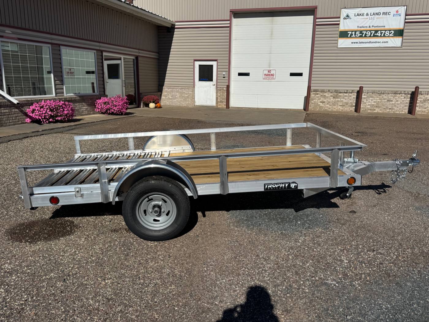 2027 Trophy 5x10 Aluminum Utility Trailer, Single Axle, Tip-In Ramp, photo 6